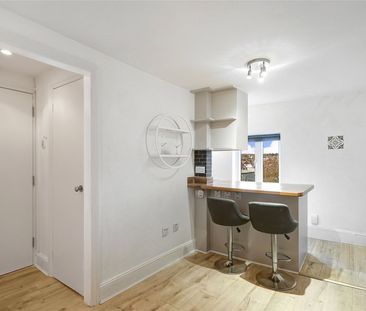 Kingston Road, London, SW19 flat to rent - Photo 3