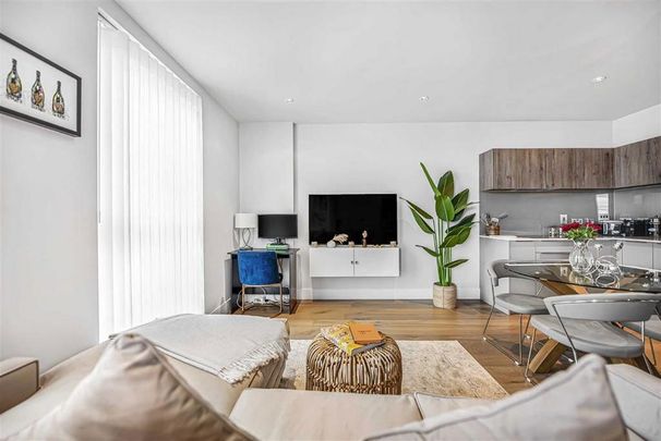 1 bedroom flat to rent - Photo 1