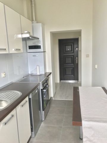 Świetne mieszkanie po remoncie - Photo 2