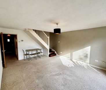 Dace road, Worcester, WR5 - Photo 2