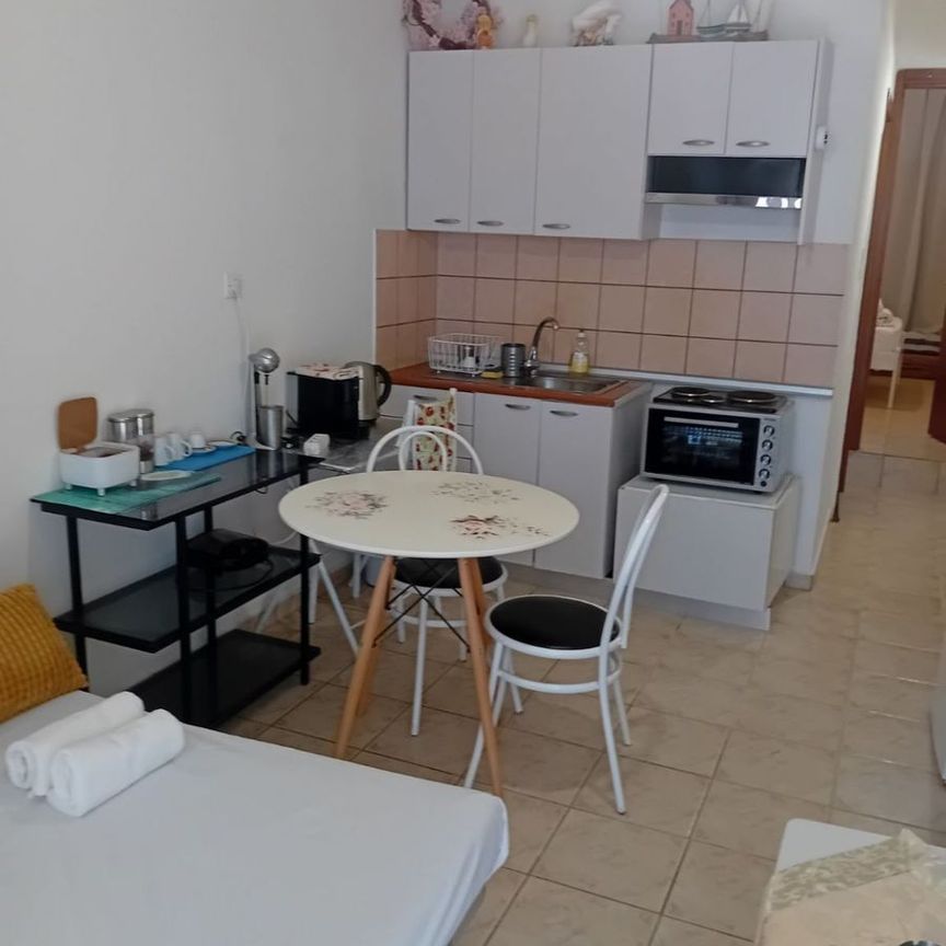 Studio/Γκαρσονιέρα για ενοικίαση Άνω Πόλη - Photo 1