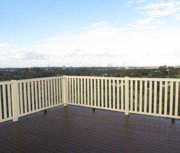 24 Explorers Way, Highland Park QLD, Belconnen - Photo 2