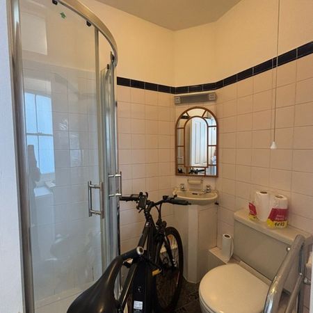 Lansdowne Place, Hove - Photo 3