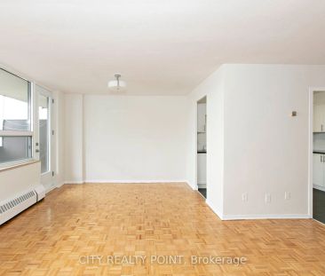 6200 Bathurst Street #912 - Photo 2