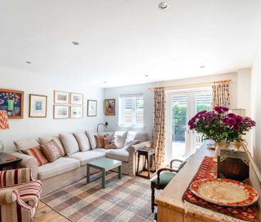 Porters Mead, Corsham - Photo 2