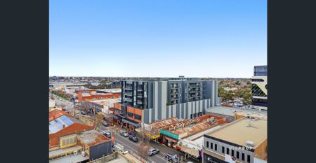 Contemporary Living in the Heart of Sunshine - Photo 4