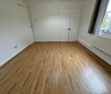 Stephenson Drive, Moorside - Photo 1