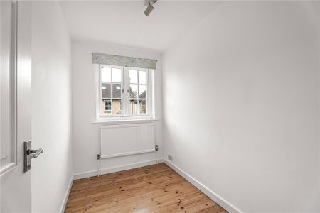 3 bedroom semi-detached house to rent - Photo 4