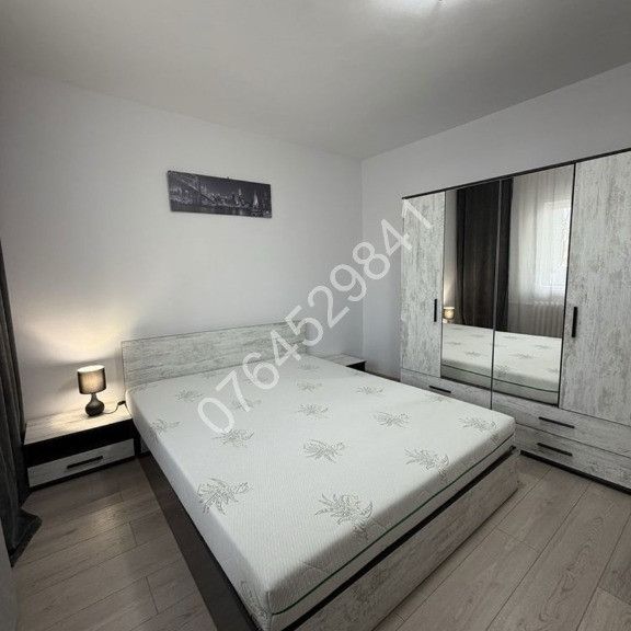 Apt. 3 cam. Unirii-Nerva Traian,Str. P. Cerna, 8min.metrou Timpuri Noi - Fotografie 1