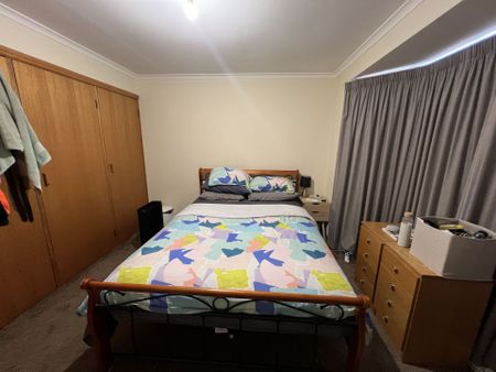 Looking for a cosy unit? Why not live here! - Photo 5