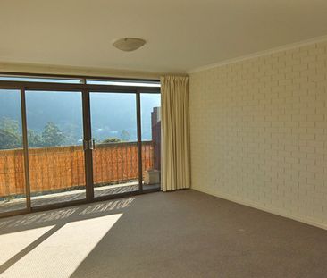 Easy Care Two Bedroom Unit - Photo 4