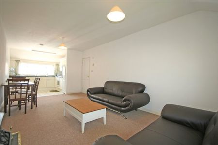 Ednaston Road, Nottingham, Nottinghamshire, NG7 - Photo 2