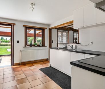 Vrijstaande woning op een perceel van 1.547 m² in Boechout - Photo 2