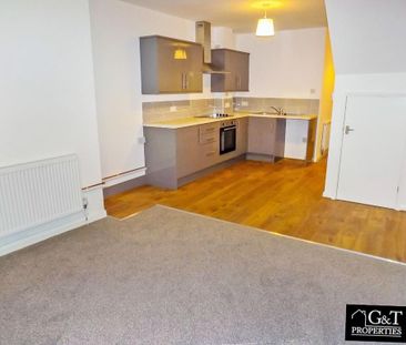 2 bedroom apartment to rent - Photo 2