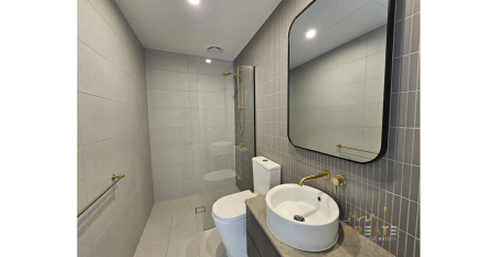 MODERN APARTMENT IN THE HEART OF SUNSHINE - Photo 5