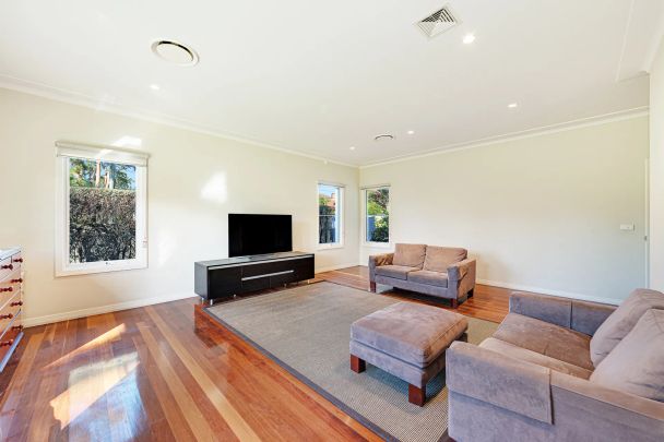 Impeccable Family Home in Premier Street with Everything at your Fingertips - Photo 1