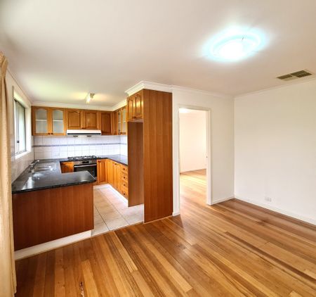 3 Holberry Street, NUNAWADING - Photo 3