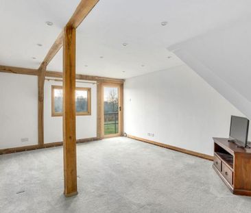 2 bedroom detached house to rent - Photo 2