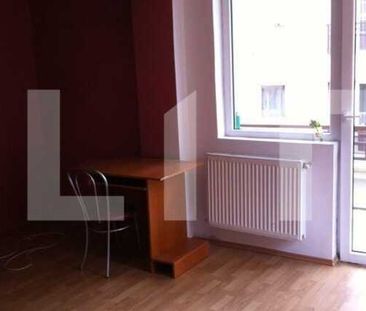 3 camere decomandate, 78 mp, posibilitate parcare, zona strazii Buna Ziua - Fotografie 2