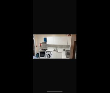 Room in a Shared House, Denzil Road, NW10 - Photo 2