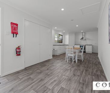 30a Enright Street, Oxley QLD 4075 - Apartment For Rent | Domain - Photo 6