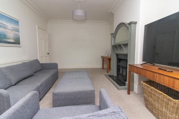 5 bedroom house to rent - Photo 1