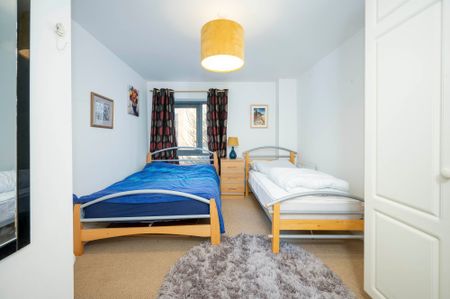 22 City Gate, 2 Sussex Place, Belfast, BT2 8LN - Photo 4