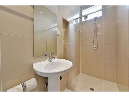 Simple and Spacious Two Bedroom Home - Photo 3