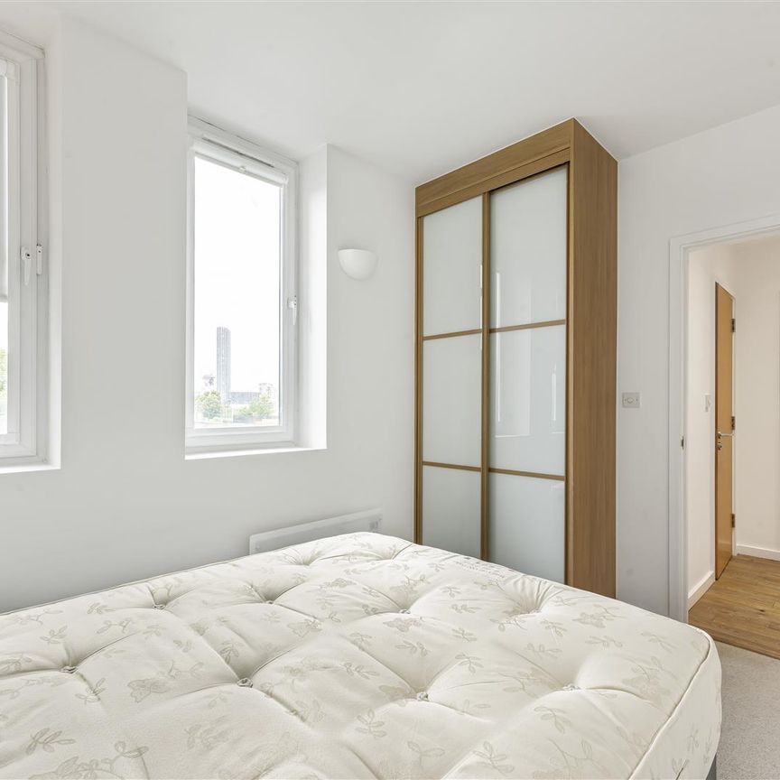 Channelsea House 20 Canning Road, London - Photo 1