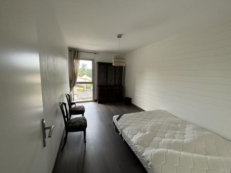 Location Appartement 4 pièces Meublé 107m² ST SEBASTIEN SUR LOIRE 44230 - Photo 4