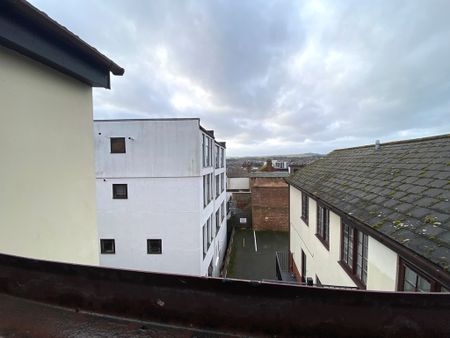 3 bed town house to rent in Friernhay Court, Exeter, EX4 - Photo 4