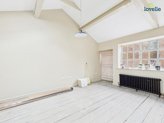 2 bedroom terraced house to rent - Photo 1