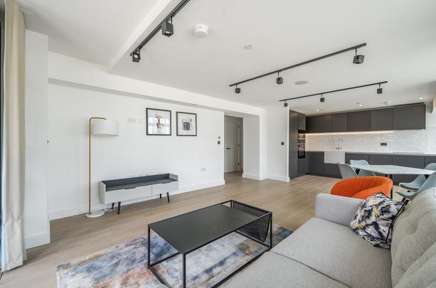 2 bedroom flat to rent - Photo 1