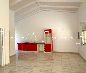 Location Maison 3 pièces 54m² LE VAUCLIN 97280 - Photo 1