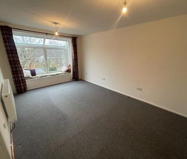 Kings Close, Wirral - Photo 2