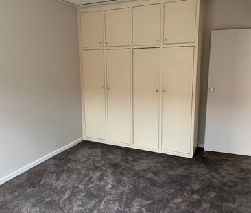 4 / 184 Neerim Road, CARNEGIE - Photo 2