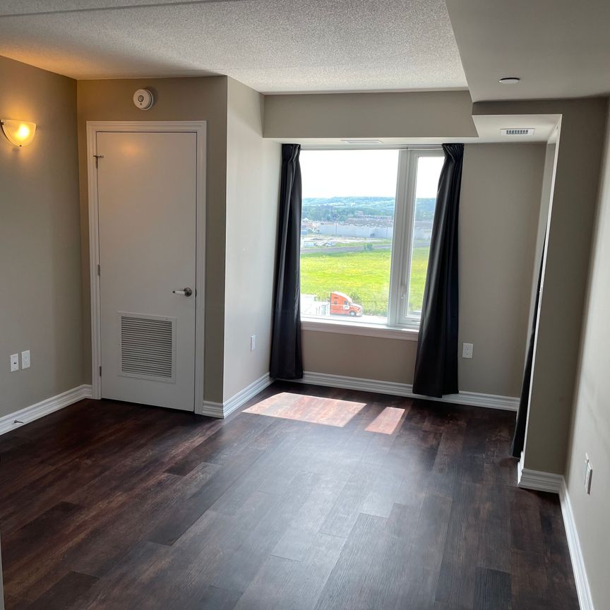 For Lease - 716 Main Street Unit# 608, Milton, Ontario - Photo 1