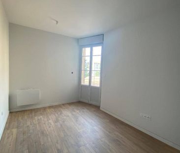 Location appartement bourgeois 4 pièces 132.96 m² à Romans-sur-Isèr... - Photo 5