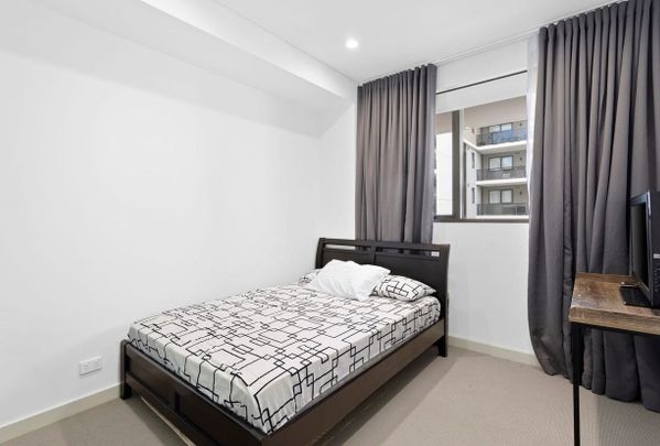 Modern Two Bedroom Unit in a Prime Location - Photo 1