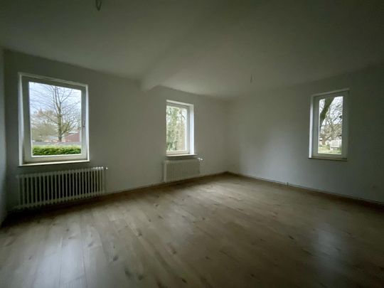 Gemütliche Erdgeschosswohnng in Fedderwadergroden - Ideal für Familien! - Photo 1