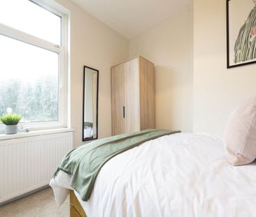 Clarence Street (Room 2), Bramley, Leeds - Photo 6