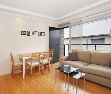 Boutique Living! - Photo 6