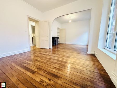 Location Appartement 3 pièces 85m² LONGWY 54400 - Photo 3