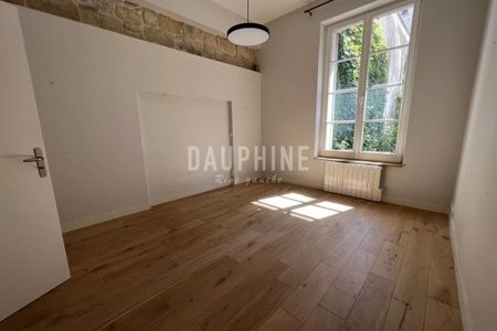 Appartement à louer à Paris 6Ème - Photo 5