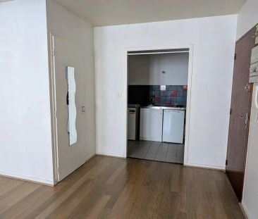 Appartement à louer 1 pièce 29.6m² - Photo 1