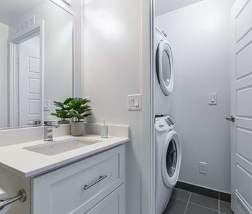 For Lease - 375 Sea Ray Avenue Unit# 212, Innisfil, Ontario - Photo 1