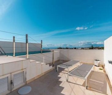 Alquiler de chalet adosado en Calle Incosol - Photo 5