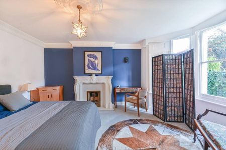 3 bedroom flat to rent - Photo 3