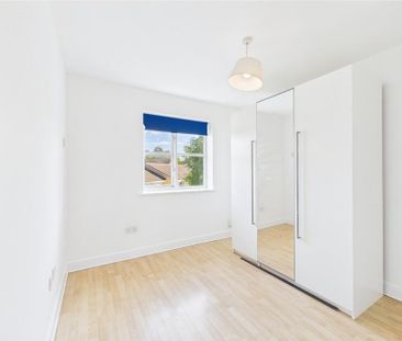 4 bedroom townhouse to rent - Photo 5