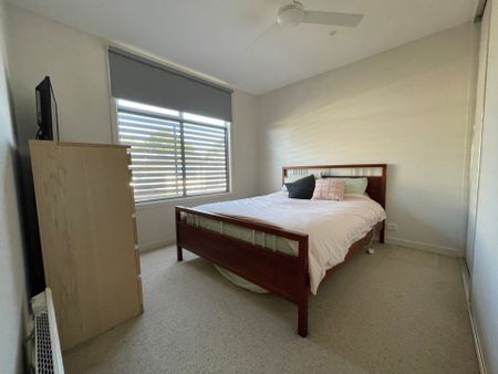 Cosy 2 Bedroom Town House Quiet Location - Photo 5